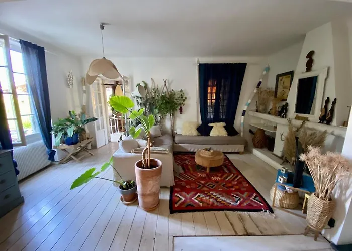 Charming Nicoise House *