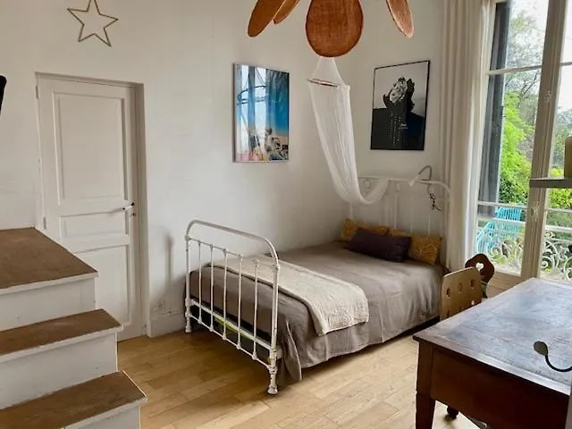 Charming Nicoise House Апартаменты *